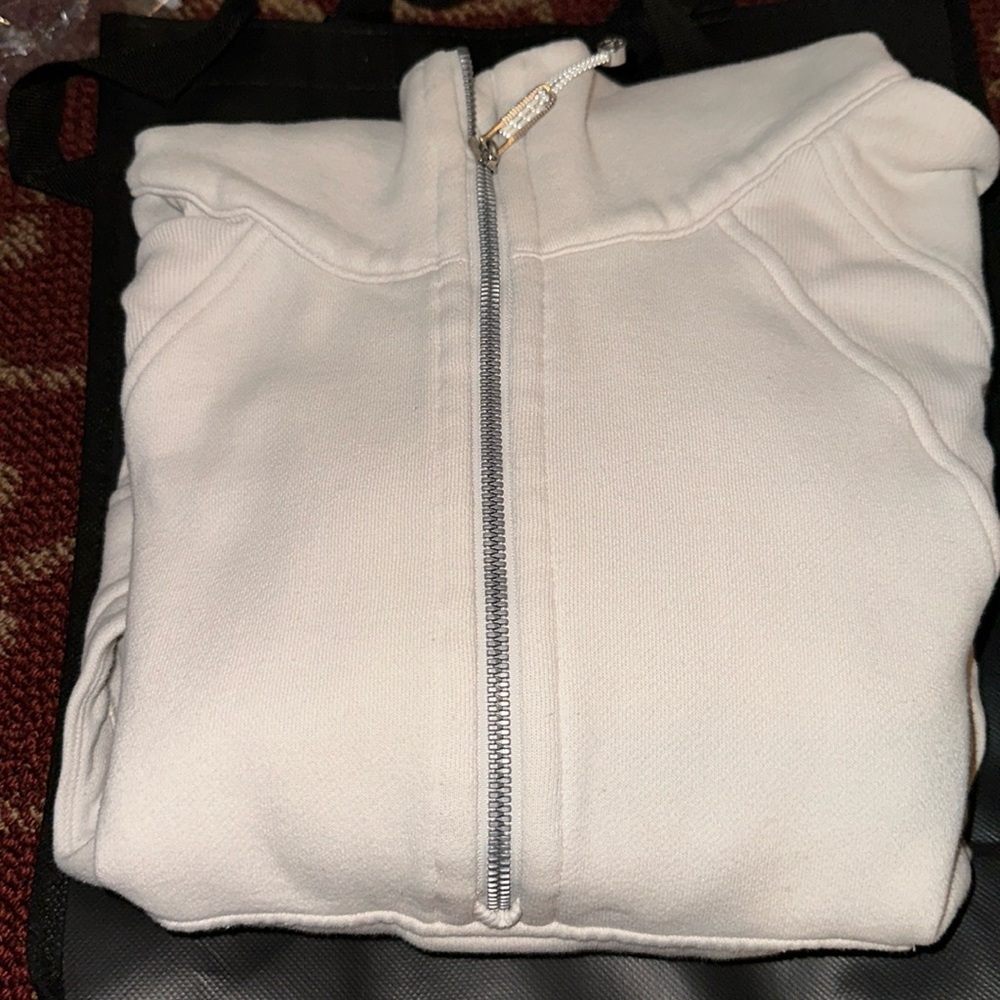 Lululemon scuba hoodie (white)